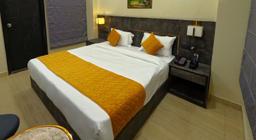 ShriGo Hotel Banaras in Varanasi