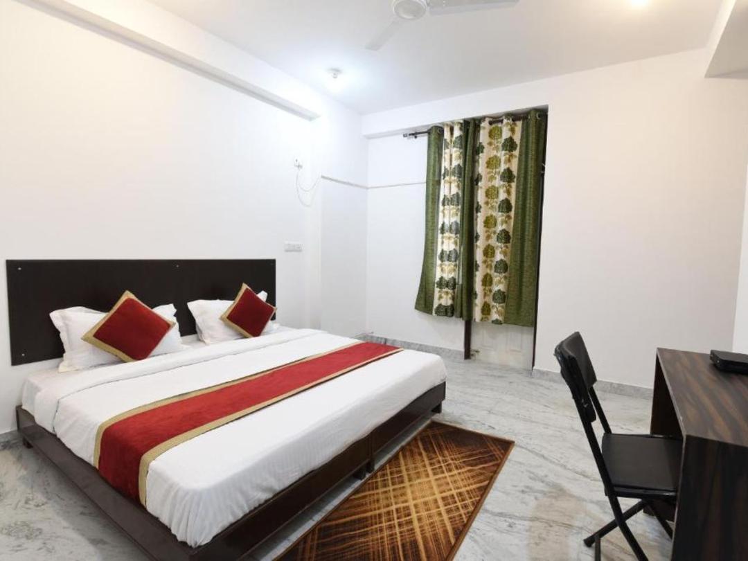 Ooak Hotels in Noida