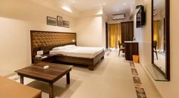West End Hotel in Mumbai