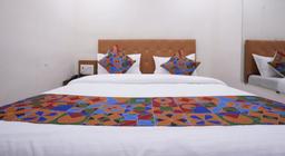 Hotel Raj Palace in Mumbai