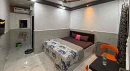 Sea Royal Room and Cafe in Vasai Virar