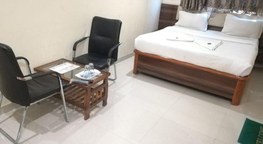 Hotel Shelter in Thane