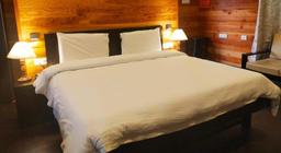 Le ROI Floating Huts and Eco Rooms in Tehri