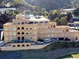 Hotel Le ROI Lake View, Koti in Tehri