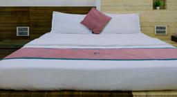 Pinaki Comfort Stay in Mumbai
