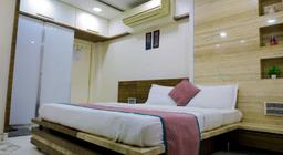 Pinaki Comfort Stay in Mumbai
