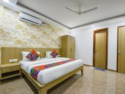 Luxe 8 Stayz Service Apartments in Gurgaon