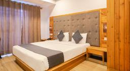Hotel Lokis Forest Inn in Hyderabad