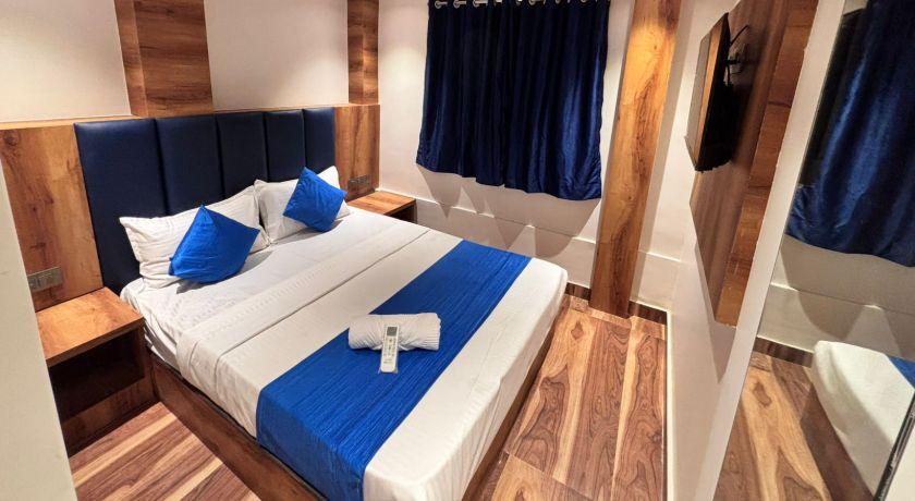 Hotel Lavish Park in Mumbai