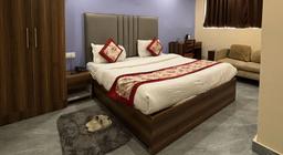 Hotel Mehak Palace in Noida