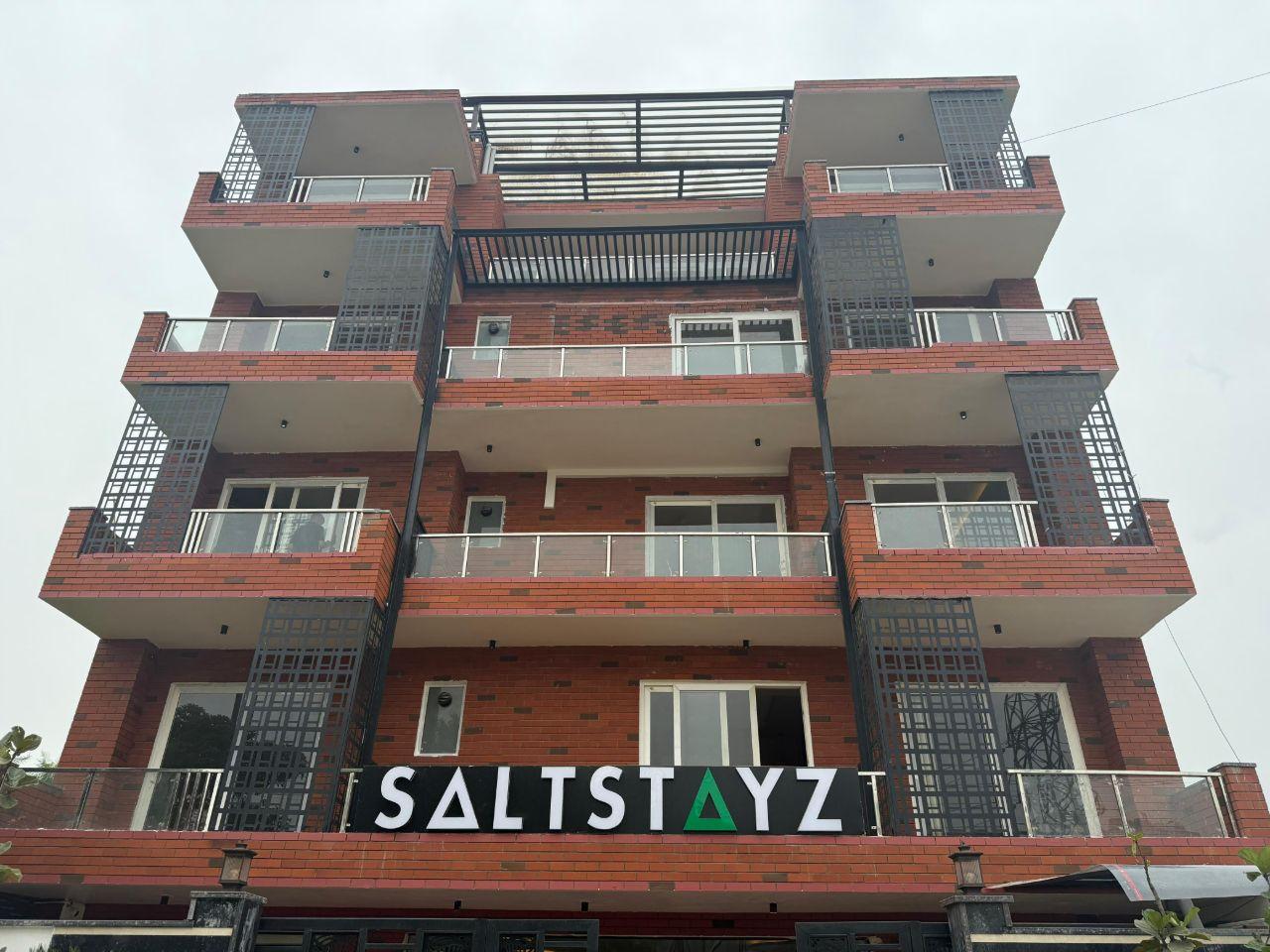 Saltstayz Premier - Sector 50 and Golf Course Ext Road in Gurgaon