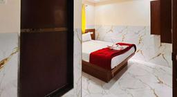 Hotel Samrat Palace in Mumbai