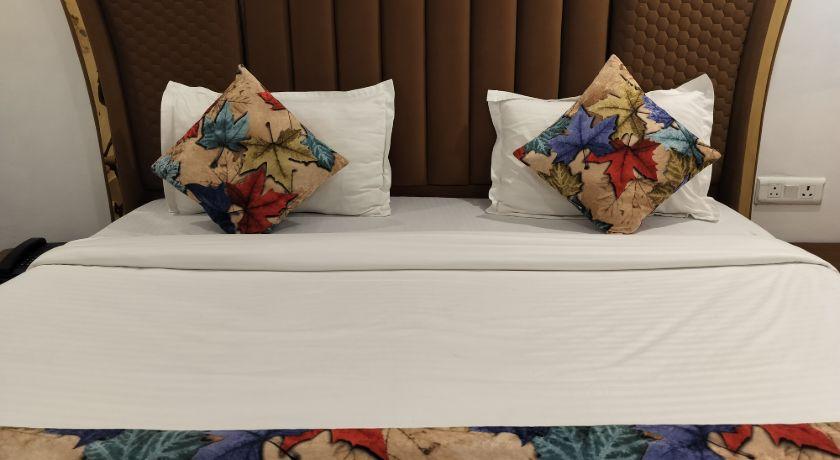 Farmhouse Inn in Delhi
