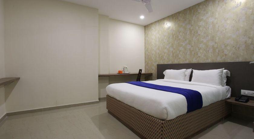 Hotel Ocean Suites  in Mumbai