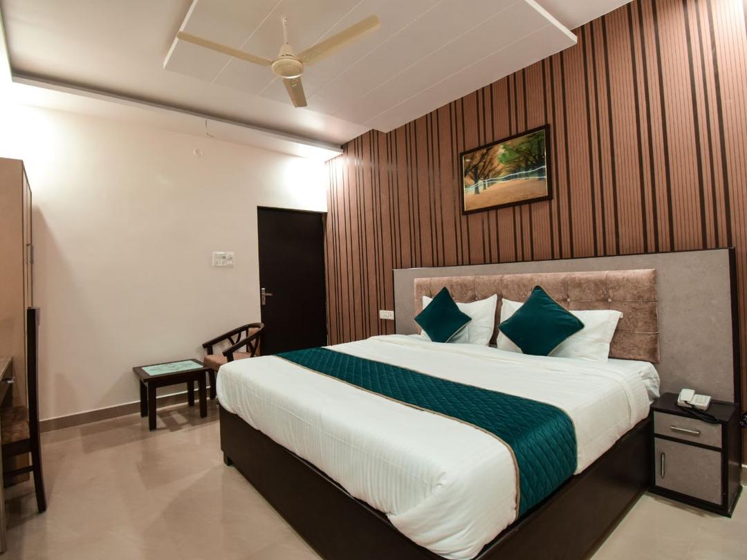 Hotel Advantage Inn in Prayagraj
