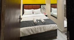 Hotel Rishi Palace in Mumbai