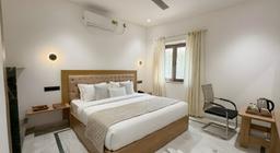 Hotel Star City in Delhi