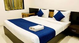 Hotel URS Palace in Indore