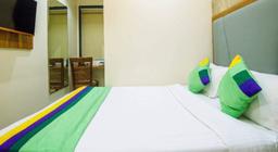 Hotel Amber Imperial in Mumbai