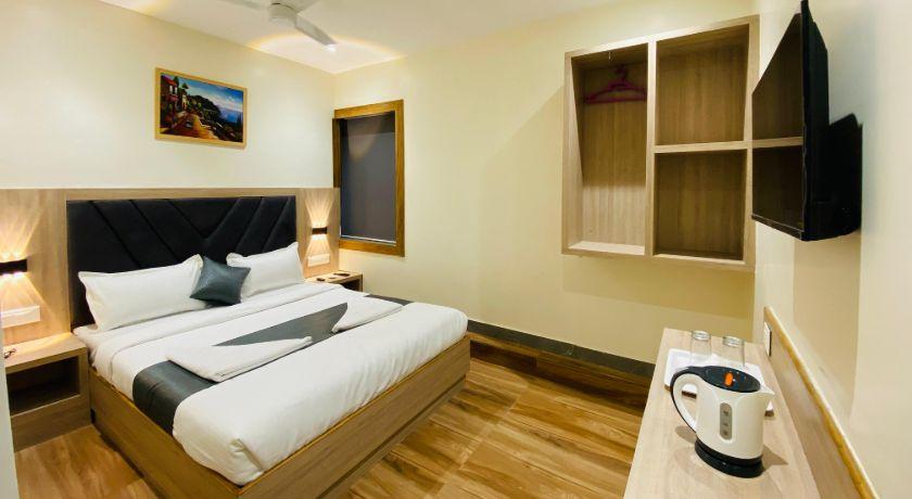 Hotel Riza International in Mumbai