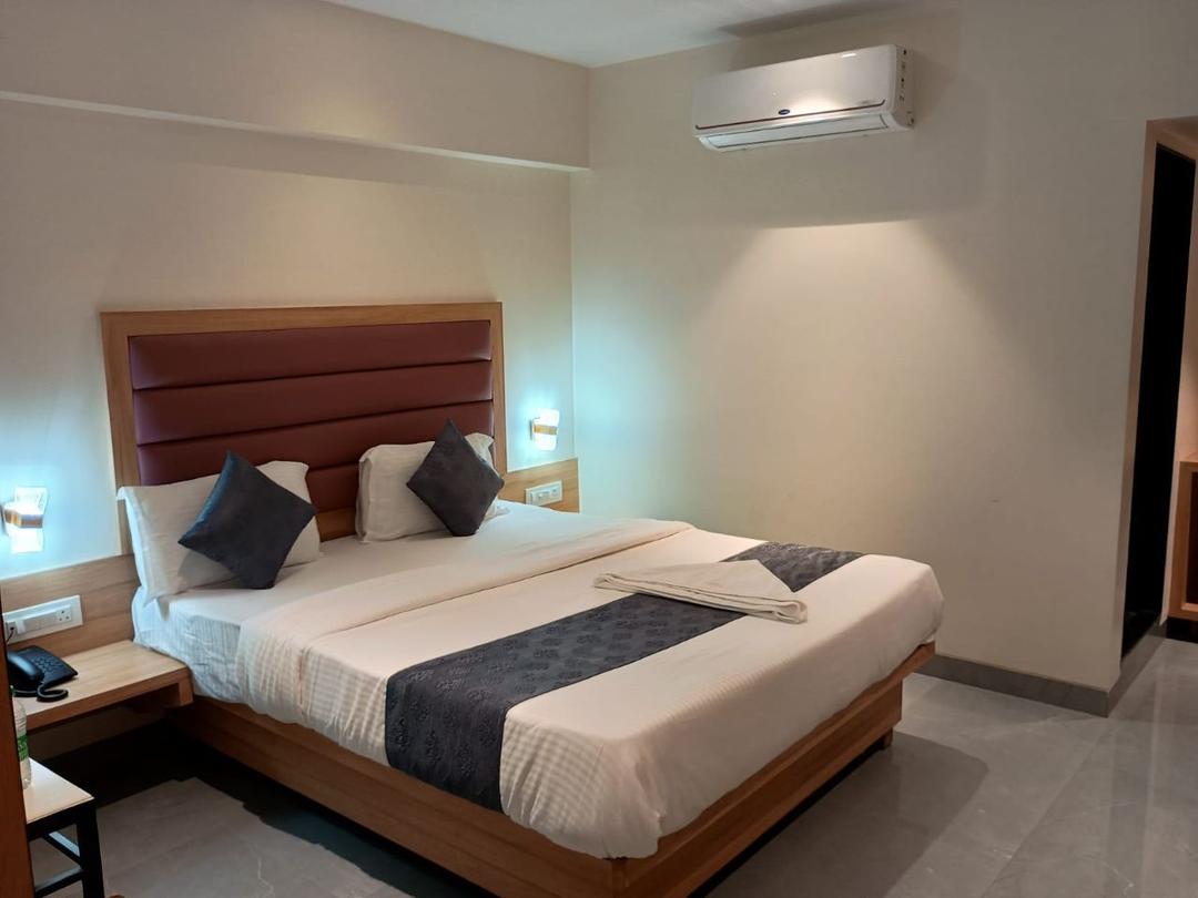 Hotel Legacy Inn in Panvel
