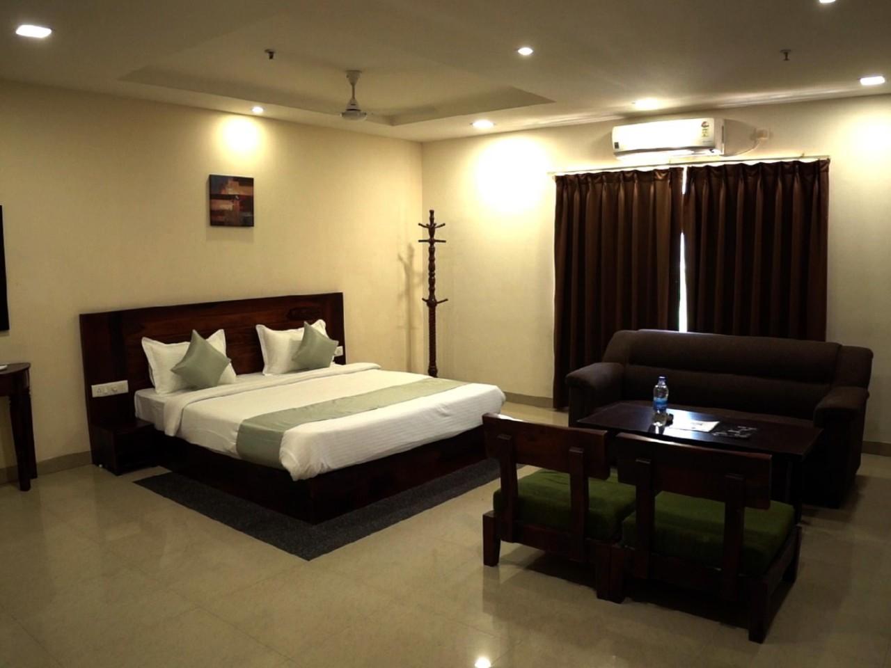 Hotel Shubham Grand,KIIT SQUARE in Bhubaneswar