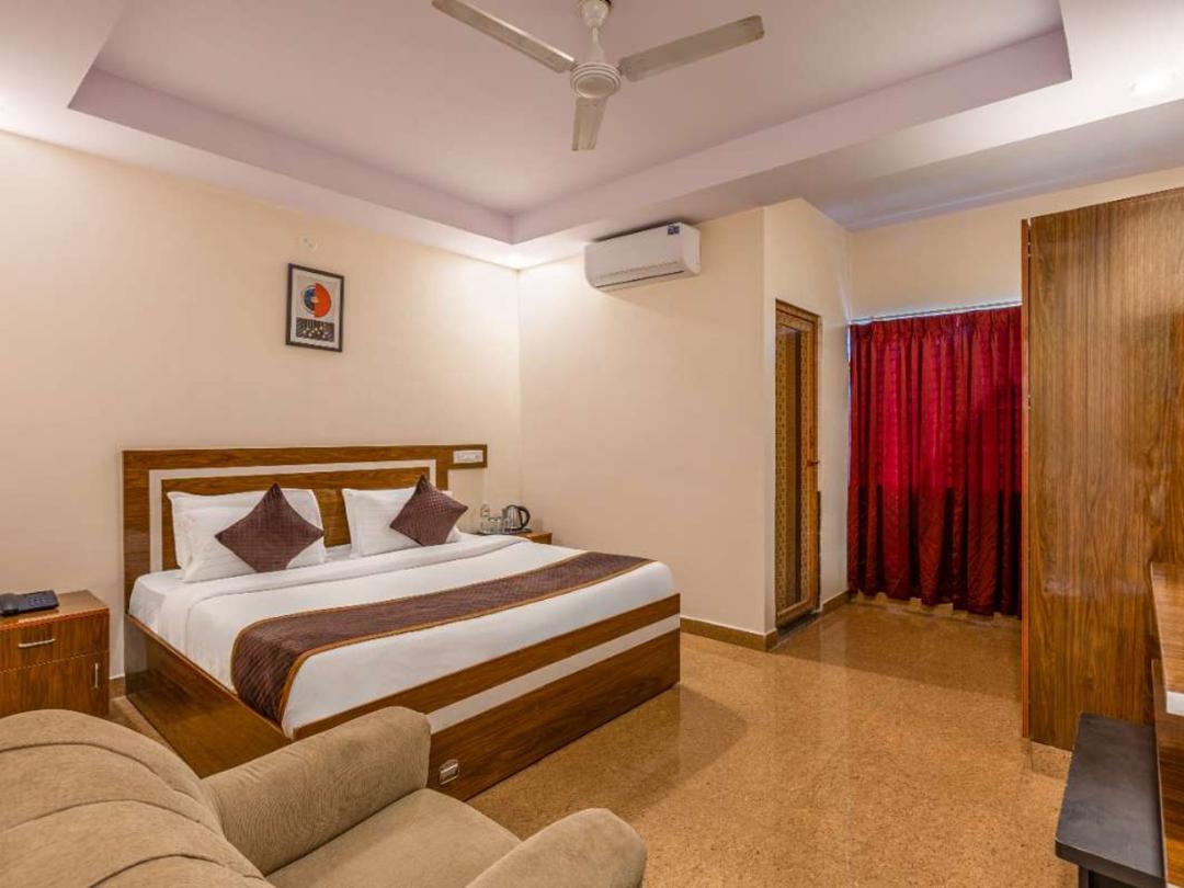 Hotel Park View Inn in Bangalore