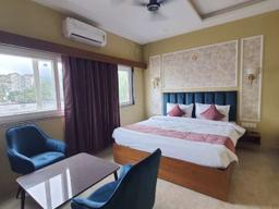 Hotel Curl in Dehradun