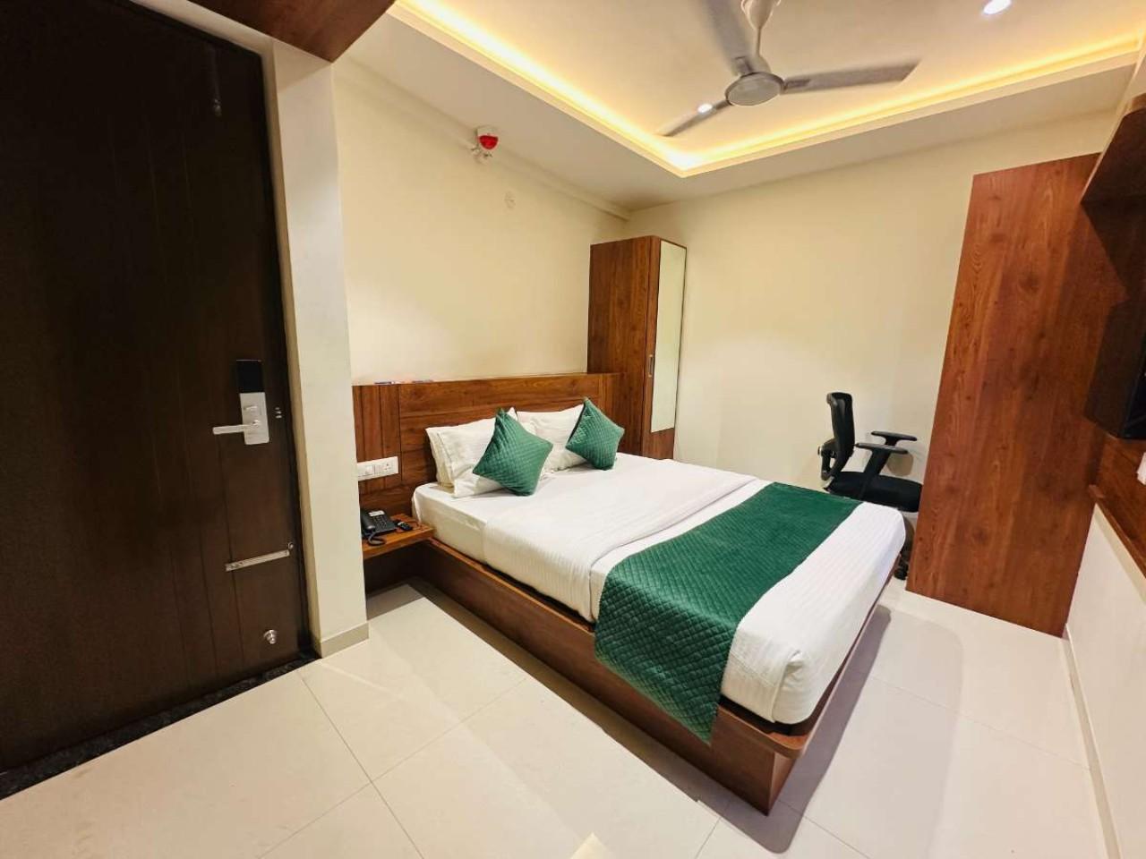 Shama Grand Hotel in Mangalore