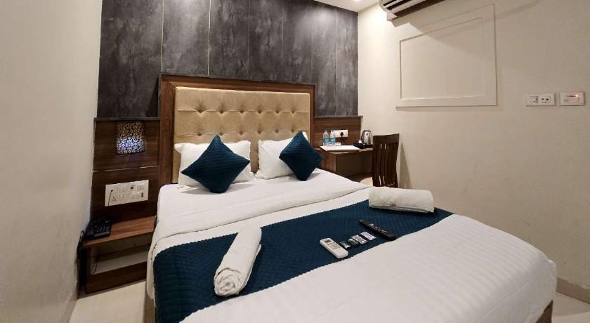 Hotel Amber Edition in Mumbai