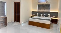 Hotel Aurora Bliss in Hyderabad