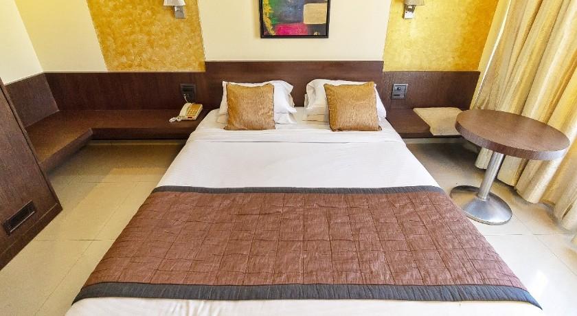 Hotel Silver Inn in Mumbai