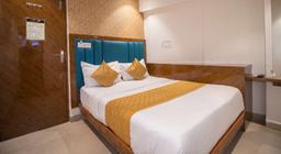 Hotel Crystal Palace in Mumbai