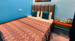 Hotel Glory Residency and Cafe in Varanasi