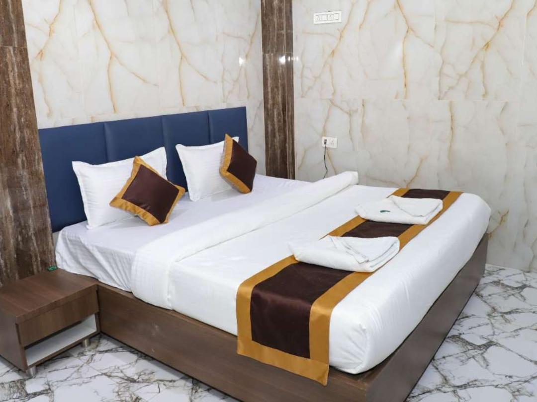 R.K Hotel in Vasai Virar