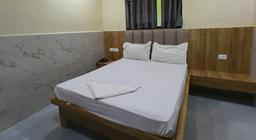 Hotel Cafe Vihar in Mumbai