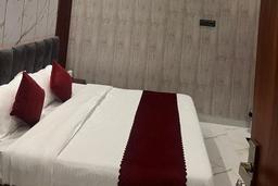 Sri Viswanath Retreat in Varanasi