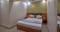 Hotel Saineel Residency in Mumbai