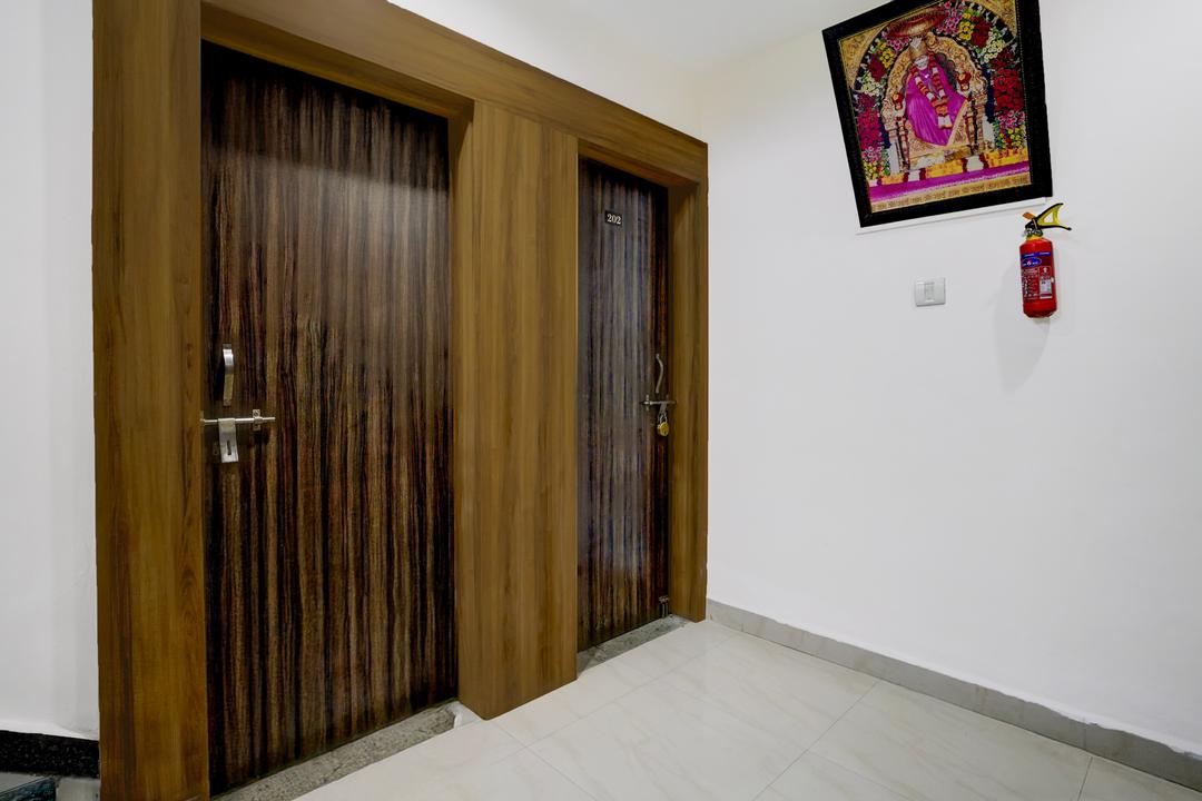 Hotel O Sai Teerth Theme Park Formerly Sai Dhanlaxmi in Shirdi