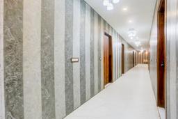 Townhouse Faridabad Railway Station Formerly Hotel Royals Paradaise in Faridabad