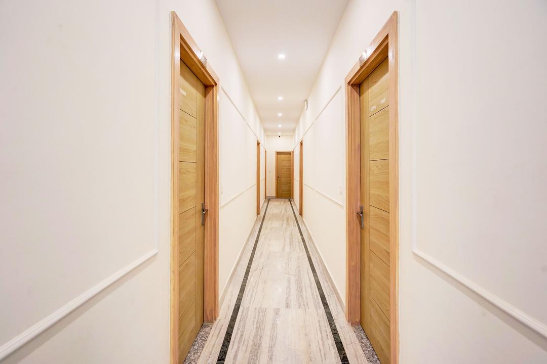 Super Collection O Surajpur Chowk Greater Noida in Noida