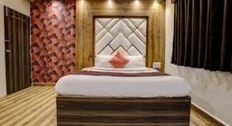 Hotel Green Park in Mumbai