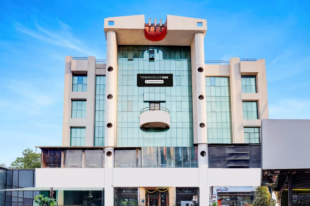 Super Townhouse Oak Viman Nagar Downtown Formerly Hotel Cilantro in Pune