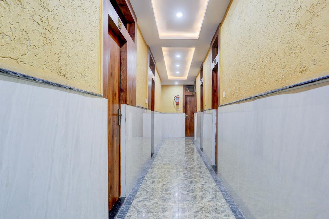 Super Hotel O Mall Road Gwalior Formerly Rama inn in Gwalior