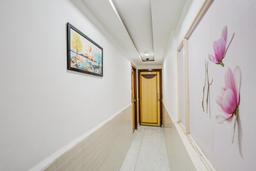 Super Collection O Maninagar East Formerly Maninagar Residency in Ahmedabad