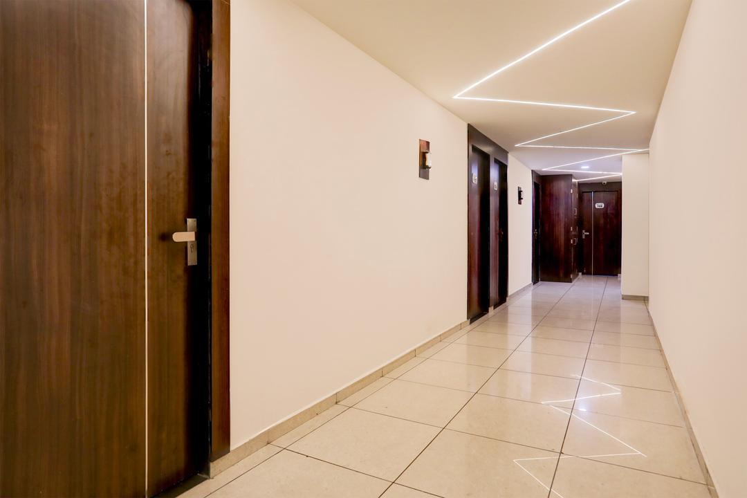 Super Hotel O Nana Chiloda Near Airport Formerly Green Valley in Ahmedabad