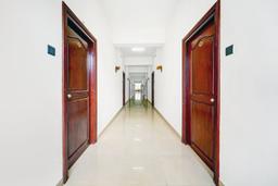 Super Hotel O Thrissur Near Thrissur Medical College in Thrissur