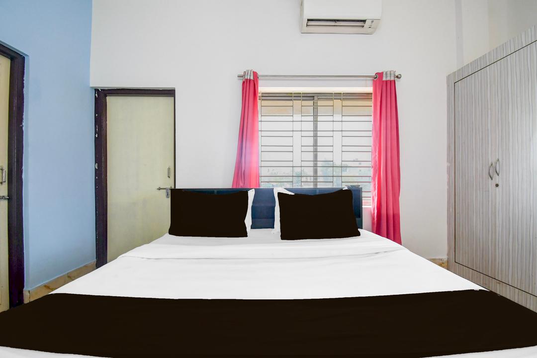 Super Hotel O Dumduma Near DN Regalia Mall in Bhubaneswar
