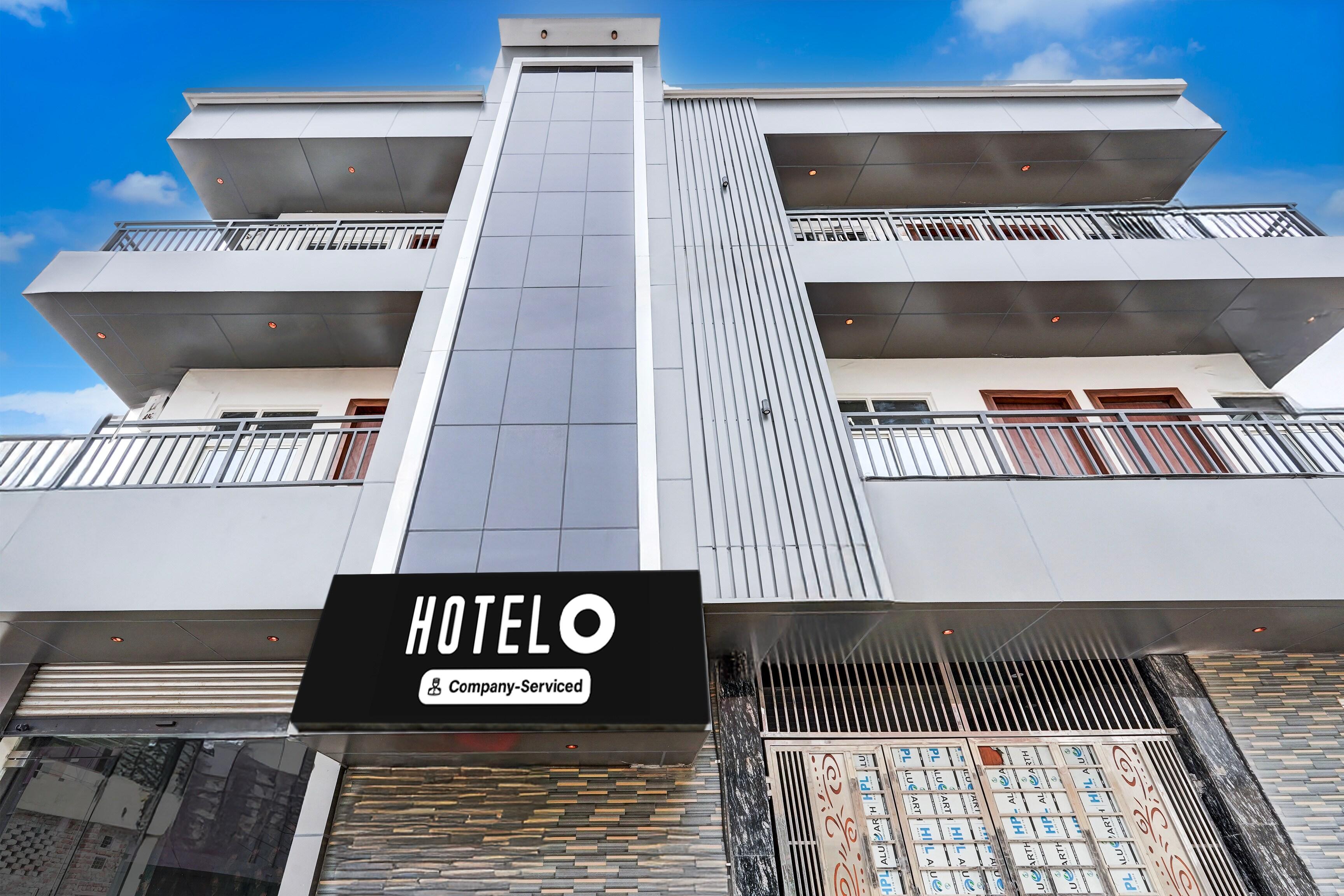 Hotel O Shree Ji Puram Near Prem Mandir in Vrindavan