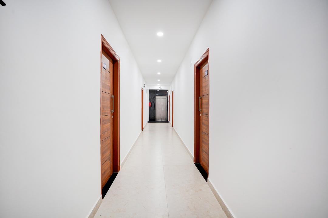 Super Townhouse Jeevan Bima Nagar Indranagar in Bangalore